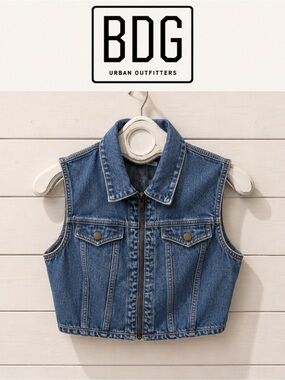 Urban Outfitters BDG – Cropped Denim Vest – Size M